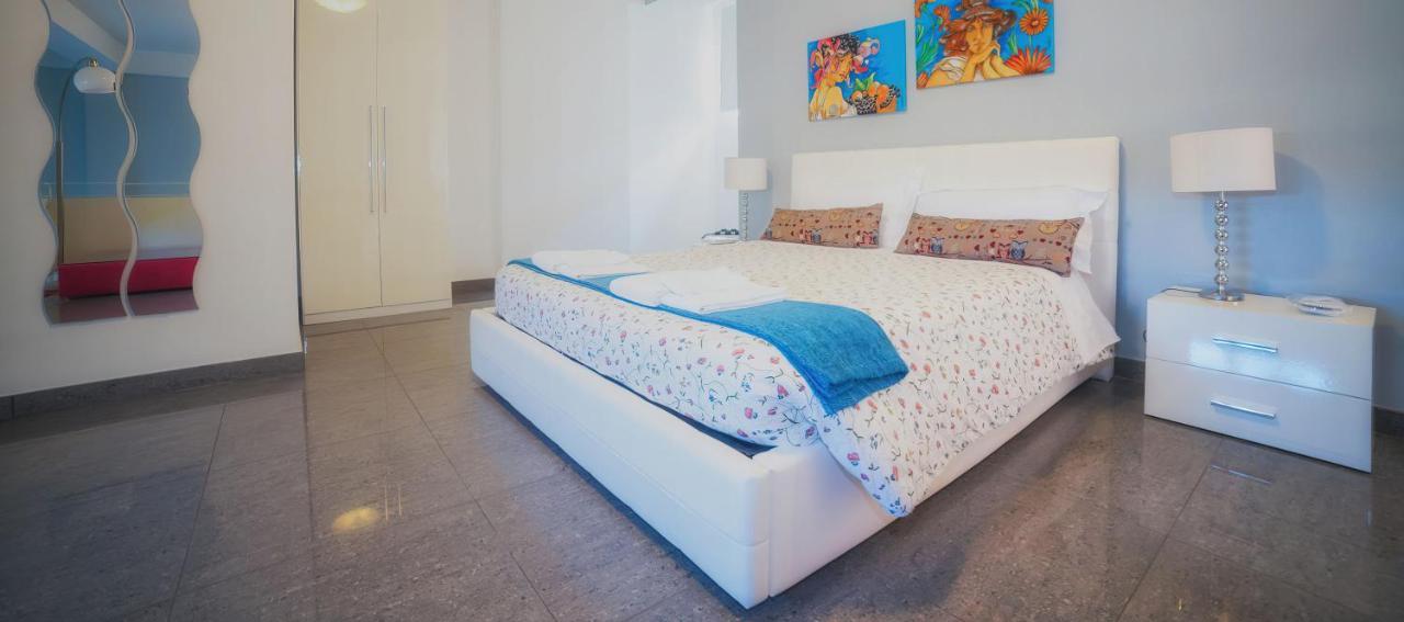 Il Cortile Delle Esperidi Leilighet Lecce Eksteriør bilde